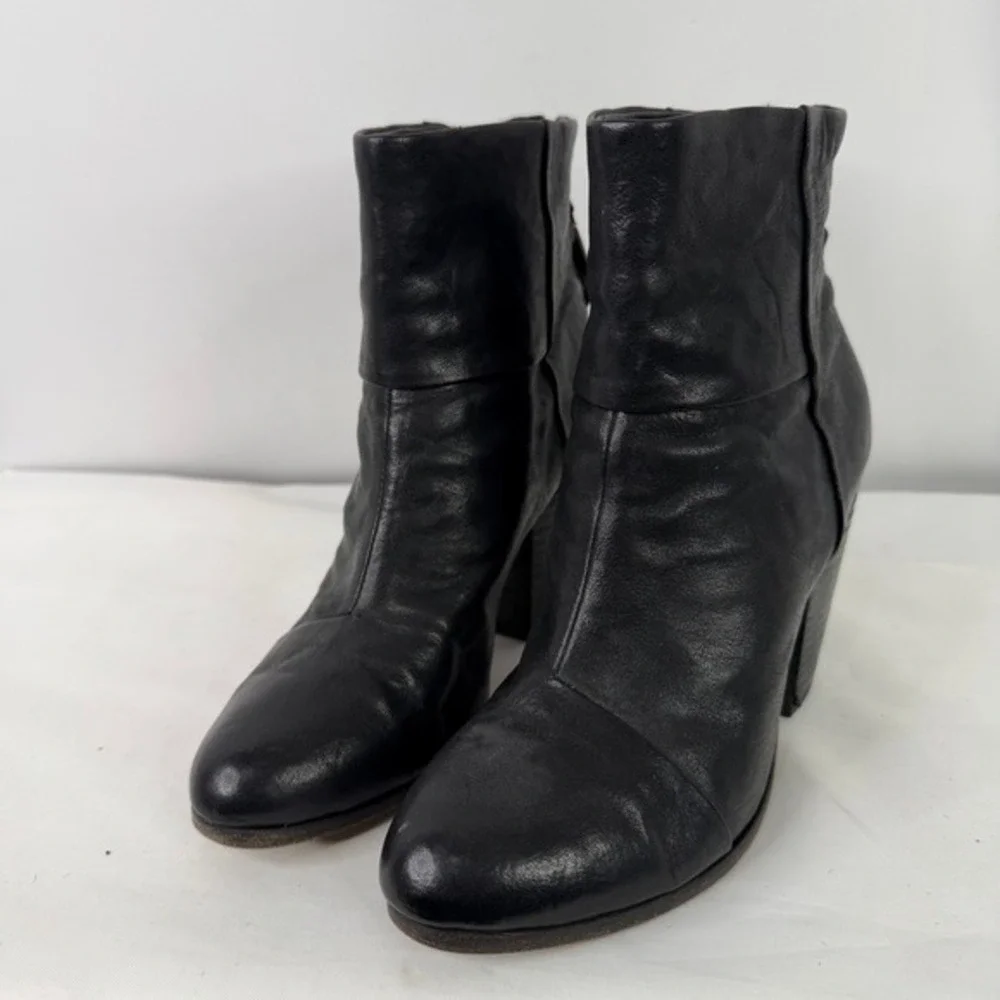 Rag & Bone Newbury Black Leather Ankle Boots Round Toe Stacked Block Heel‎ US 7